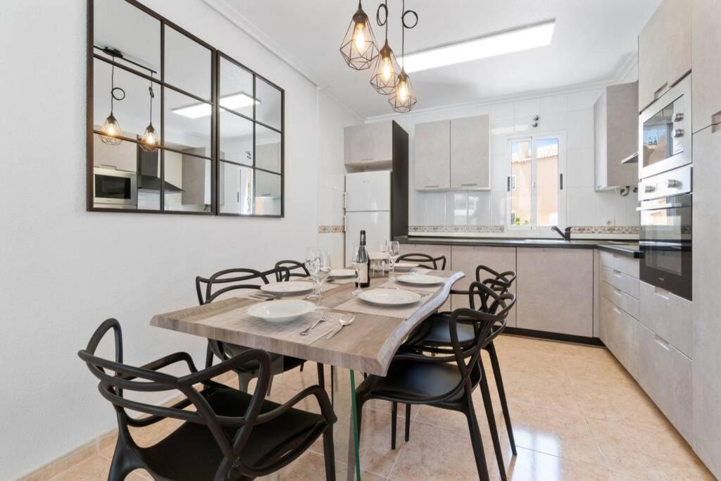 Villa-Capricho Playa - Zeus Torrevieja Ngoại thất bức ảnh